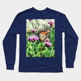 Butterflies - Monarch Butterfly on Pink Lantana Long Sleeve T-Shirt